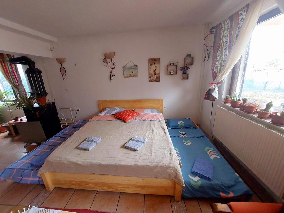 Impeccable Apartment With View In Dolna Matka Escópia Exterior foto