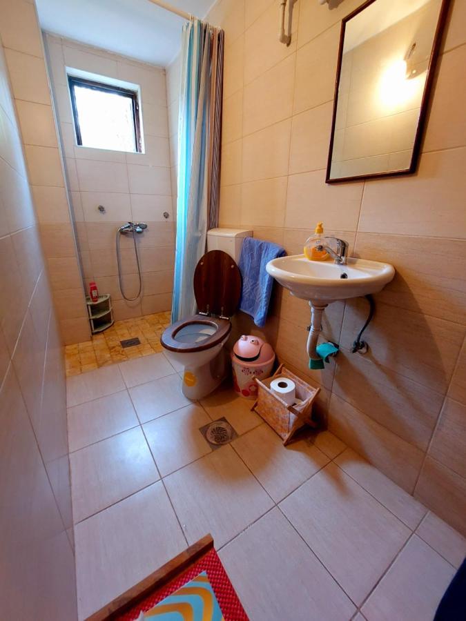 Impeccable Apartment With View In Dolna Matka Escópia Exterior foto